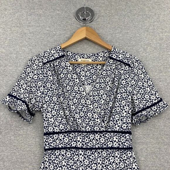 Monteau Dress Womens Small Blue Floral Criss Cross V Neck Stretch Short Sleeve - Picture 4 of 15